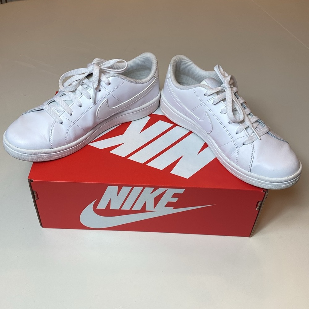 Nike Court Royale | Women’s size 8 | White - Picture 6 of 8